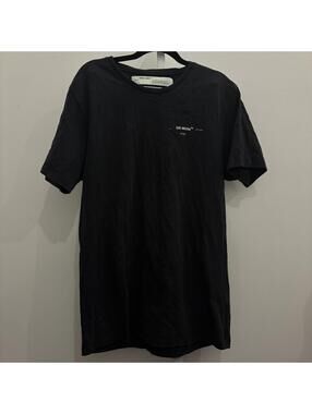 Off-White Black Graphic T-Shirt with 3D Arrow Logo